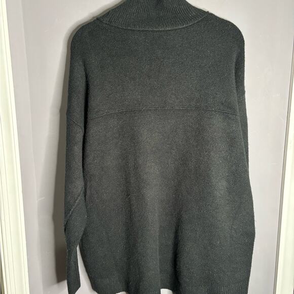 Free People Black Oversized Turtleneck Sweater Size XS - Picture 5 of 7